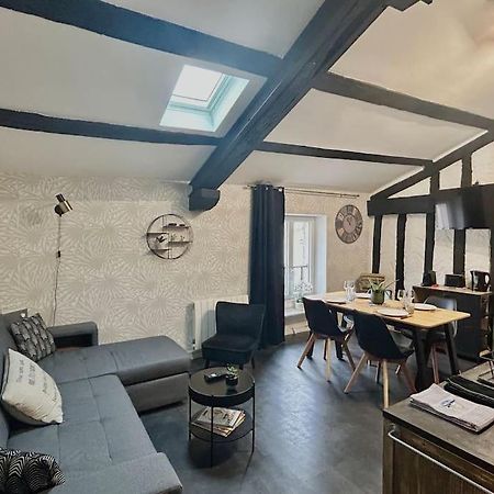 Bel Appartement - 2 Chambres - Proche Du Vieux Marche لا روشيل المظهر الخارجي الصورة