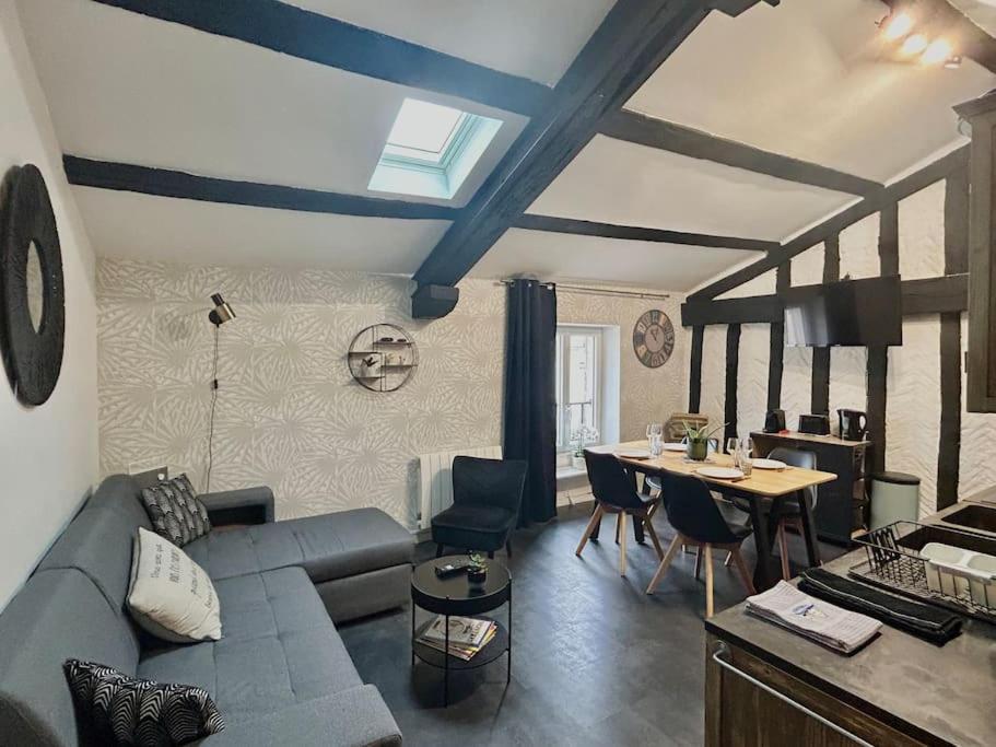 Bel Appartement - 2 Chambres - Proche Du Vieux Marche لا روشيل المظهر الخارجي الصورة
